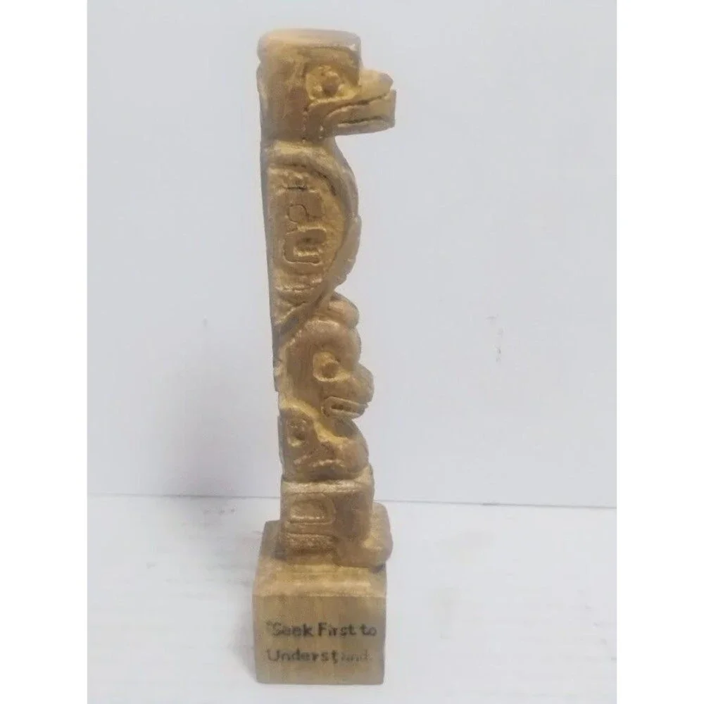 FRANKLIN COVEY RESIN CARVED MOTIVATIONAL TOTEM POLE TALKING STICK